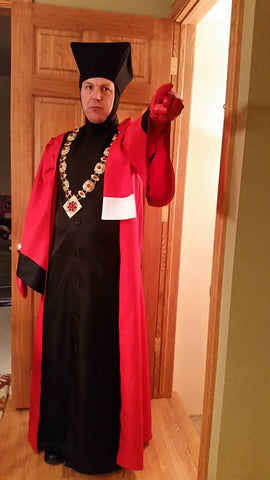 "St@r Trek: The Next Generation" Q Judge Replication Necklace