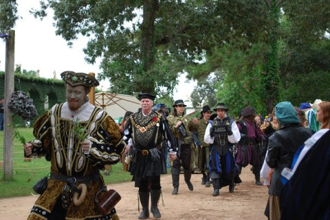 "St@r Trek: The Next Generation" Q Judge Replication Necklace