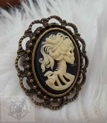 RTS (ready to ship) - Lolita Skull Pirate Ring