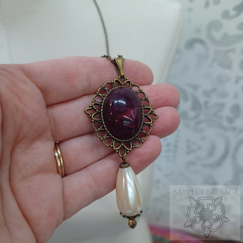 RTS (ready to ship) - Elinor Pendant Necklace
