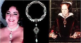 "La Peregrina" Pearl Elizabeth Taylor Portrait Replication Necklace